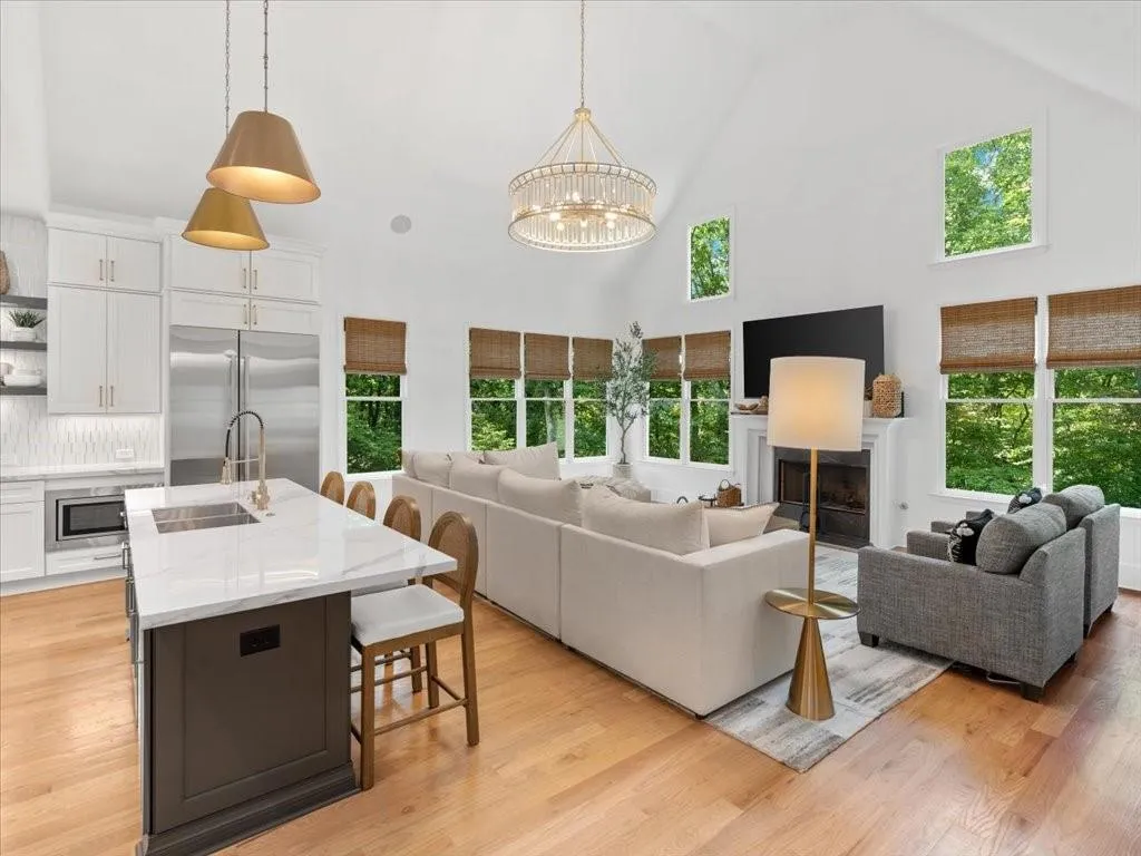 130 Nezhat Place, Atlanta, Georgia 30350, 5 Bedrooms Bedrooms, ,5 BathroomsBathrooms,Residential,Sold,130 Nezhat Place,7411141