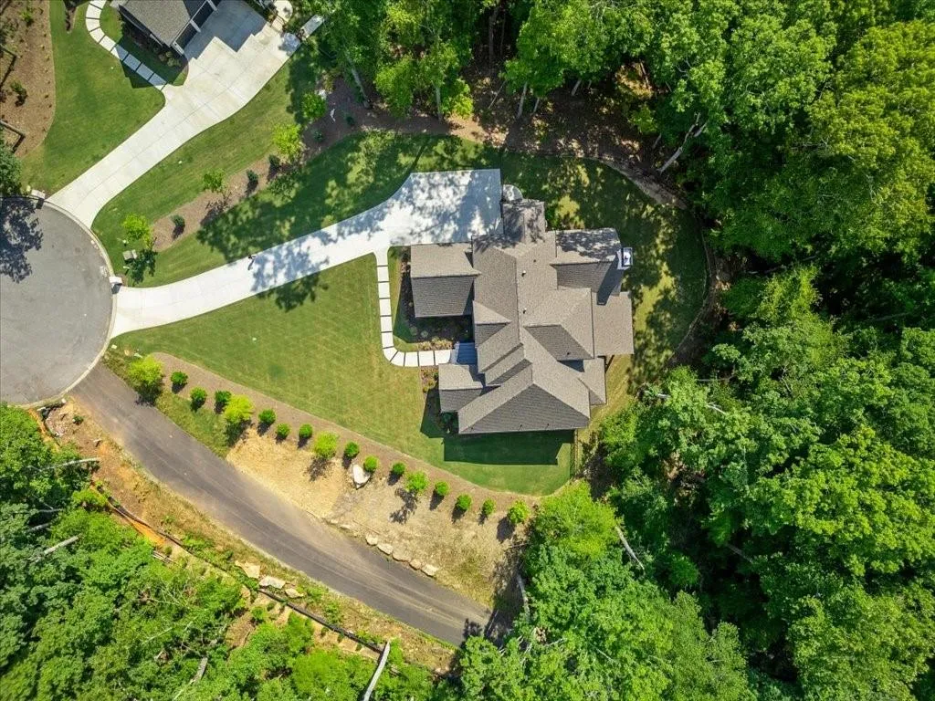 130 Nezhat Place, Atlanta, Georgia 30350, 5 Bedrooms Bedrooms, ,5 BathroomsBathrooms,Residential,Sold,130 Nezhat Place,7411141