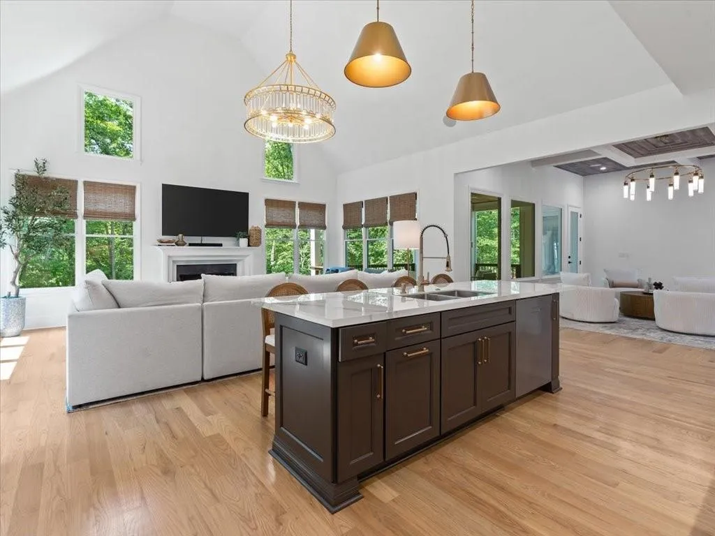 130 Nezhat Place, Atlanta, Georgia 30350, 5 Bedrooms Bedrooms, ,5 BathroomsBathrooms,Residential,Sold,130 Nezhat Place,7411141