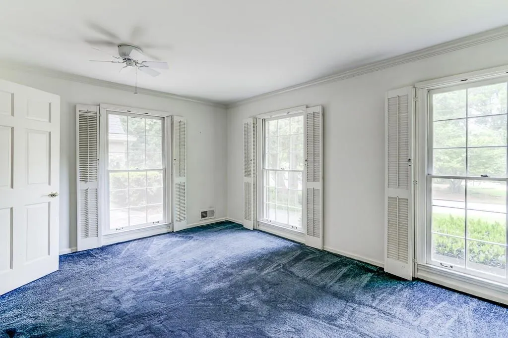 7025 Hunters Branch Drive, Atlanta, Georgia 30328, 3 Bedrooms Bedrooms, ,2 BathroomsBathrooms,Residential,Sold,7025 Hunters Branch Drive,5848540