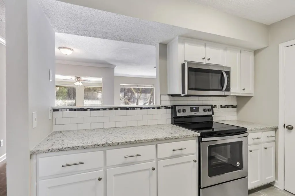 2008 Wingate Way Unit 2008, Atlanta, Georgia 30350, 1 Bedroom Bedrooms, ,1 BathroomBathrooms,Residential,Sold,2008 Wingate Way Unit 2008,5954438