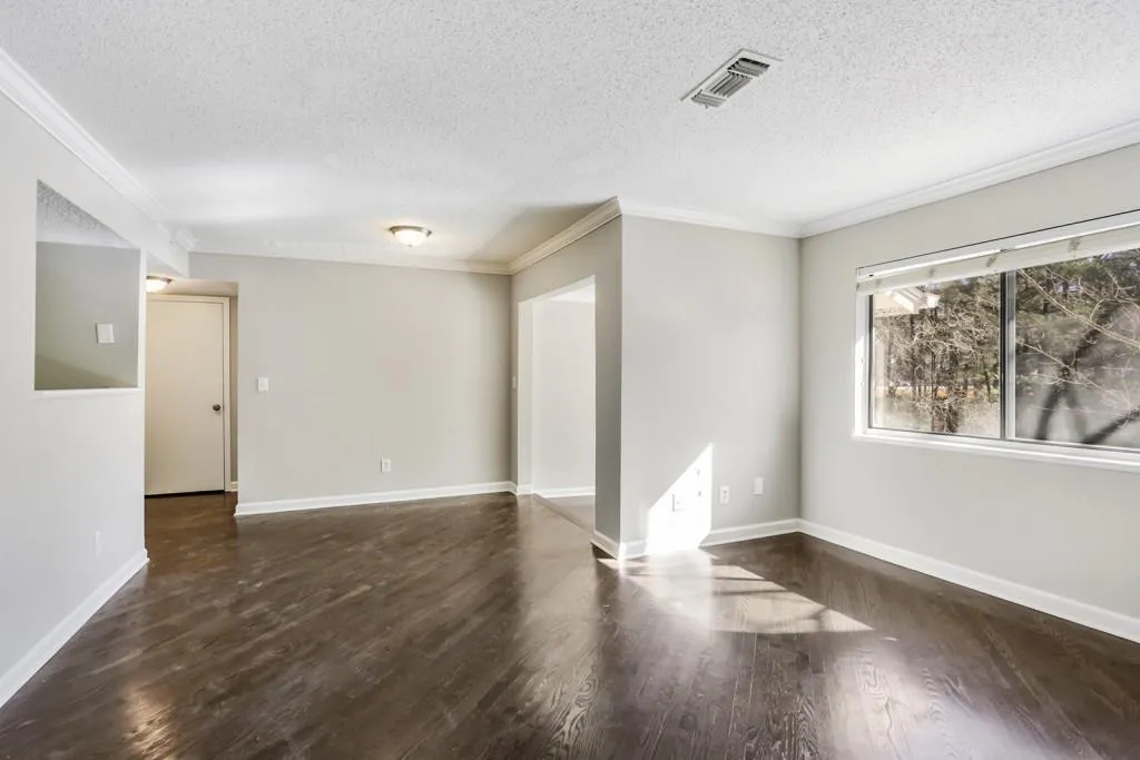 2008 Wingate Way Unit 2008, Atlanta, Georgia 30350, 1 Bedroom Bedrooms, ,1 BathroomBathrooms,Residential,Sold,2008 Wingate Way Unit 2008,5954438