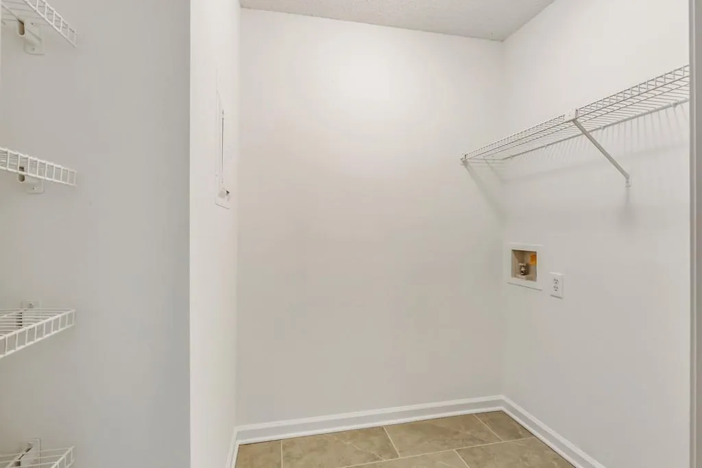 2008 Wingate Way Unit 2008, Atlanta, Georgia 30350, 1 Bedroom Bedrooms, ,1 BathroomBathrooms,Residential,Sold,2008 Wingate Way Unit 2008,5954438