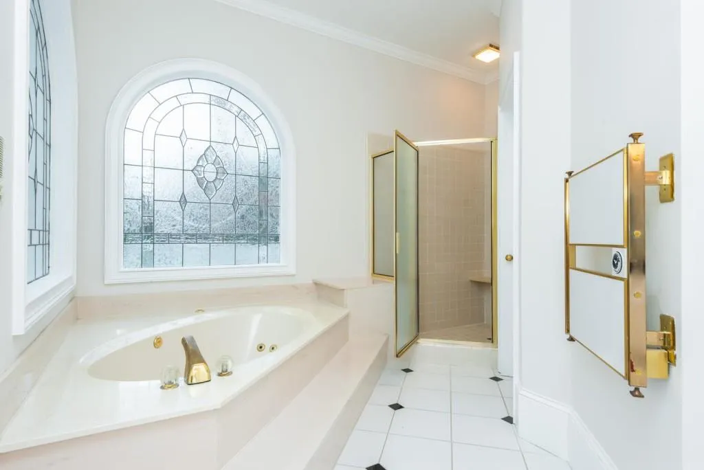 190 Morgan Farm Drive, Sandy Springs, Georgia 30342, 6 Bedrooms Bedrooms, ,4 BathroomsBathrooms,Residential,Sold,190 Morgan Farm Drive,7153524