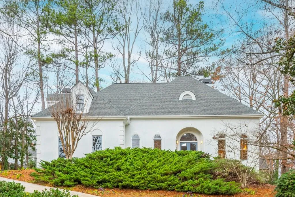 190 Morgan Farm Drive, Sandy Springs, Georgia 30342, 6 Bedrooms Bedrooms, ,4 BathroomsBathrooms,Residential,Sold,190 Morgan Farm Drive,7153524