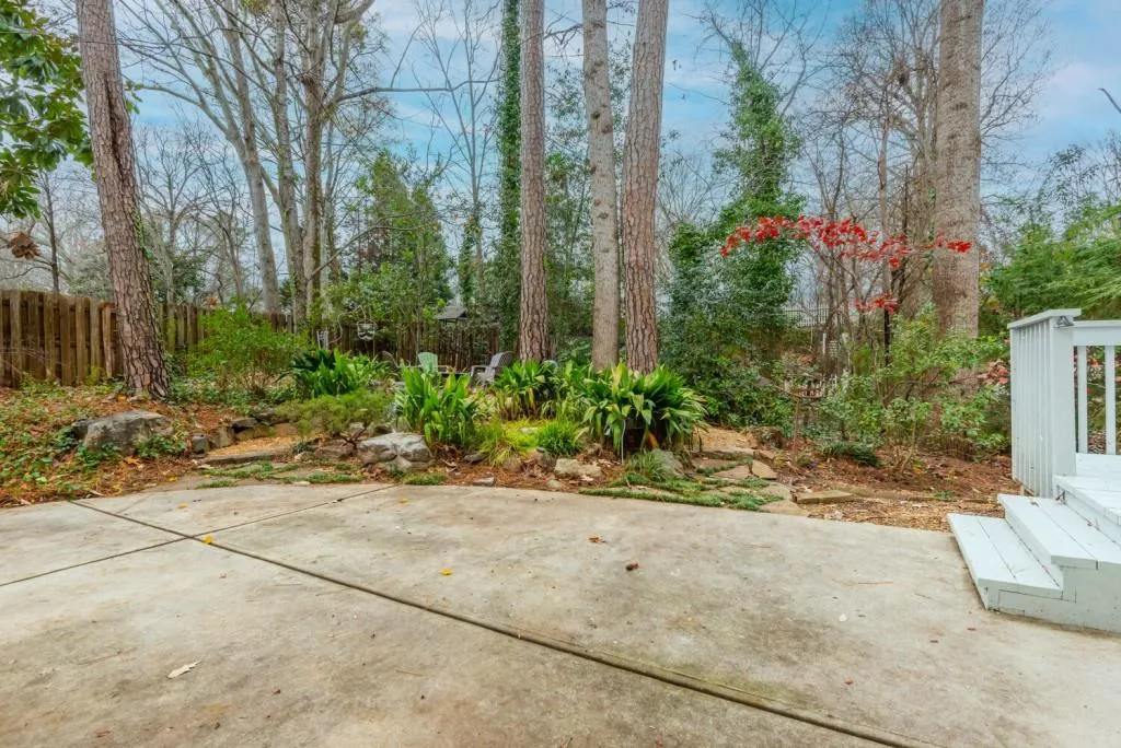 190 Morgan Farm Drive, Sandy Springs, Georgia 30342, 6 Bedrooms Bedrooms, ,4 BathroomsBathrooms,Residential,Sold,190 Morgan Farm Drive,7153524