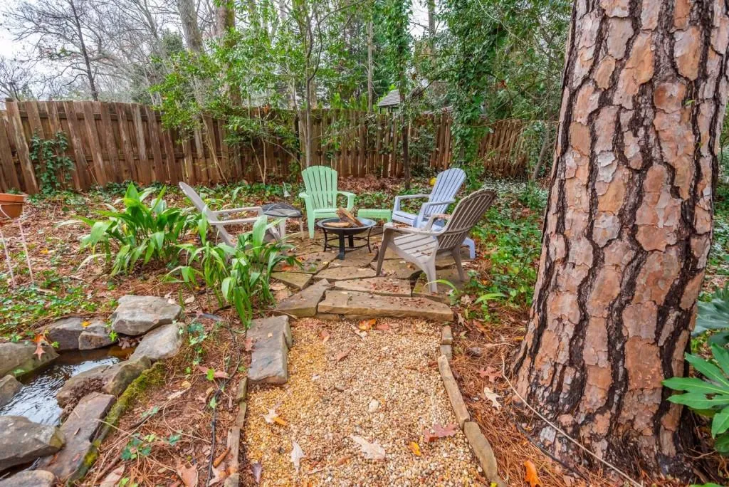 190 Morgan Farm Drive, Sandy Springs, Georgia 30342, 6 Bedrooms Bedrooms, ,4 BathroomsBathrooms,Residential,Sold,190 Morgan Farm Drive,7153524