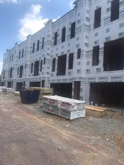 Atlanta, Georgia 30324, 2 Bedrooms Bedrooms, ,2 BathroomsBathrooms,Residential,Sold,5821058