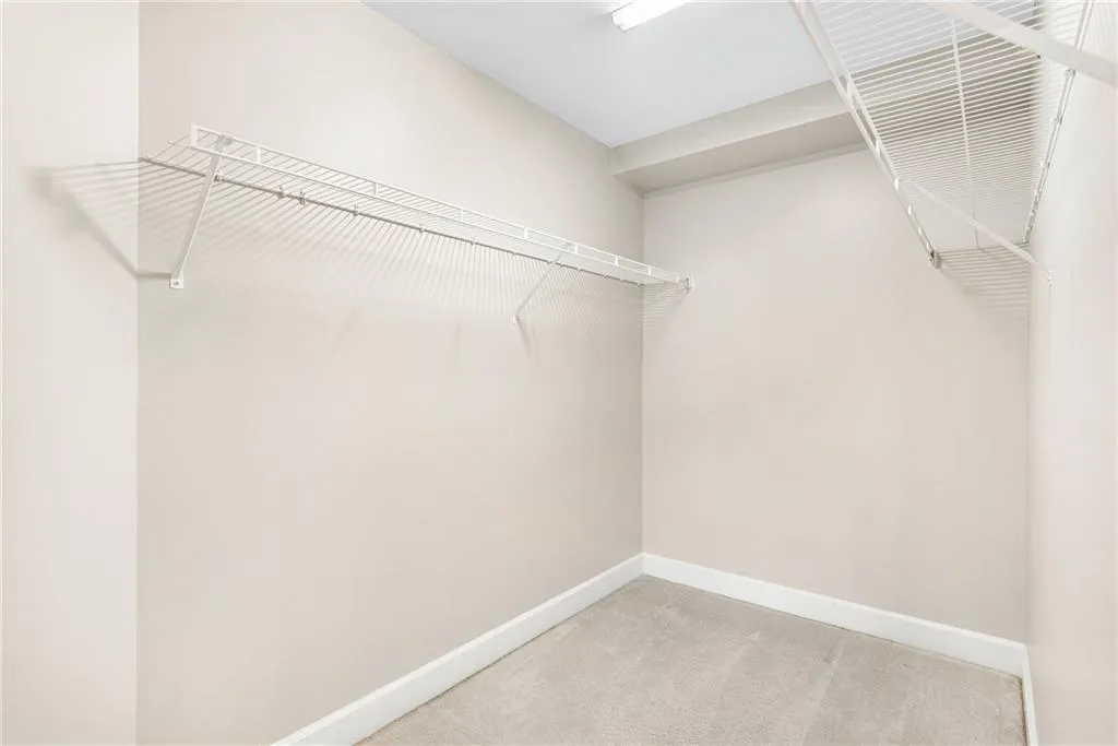 200 River Vista Drive Unit 231, Atlanta, Georgia 30339, 2 Bedrooms Bedrooms, ,2 BathroomsBathrooms,Residential,Sold,200 River Vista Drive Unit 231,7089270