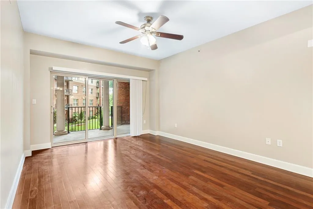 200 River Vista Drive Unit 231, Atlanta, Georgia 30339, 2 Bedrooms Bedrooms, ,2 BathroomsBathrooms,Residential,Sold,200 River Vista Drive Unit 231,7089270