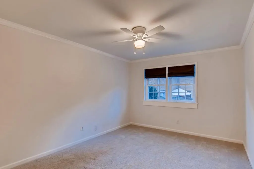 6520 Roswell Road Unit 22, Sandy Springs, Georgia 30328, 2 Bedrooms Bedrooms, ,2 BathroomsBathrooms,Residential,Sold,6520 Roswell Road Unit 22,6712507