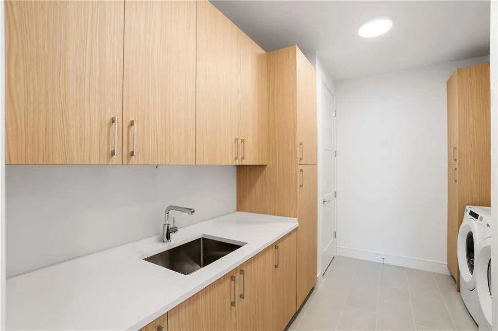 2425 Peachtree Road Ne Unit 1409, Atlanta, Georgia 30305, 3 Bedrooms Bedrooms, ,3 BathroomsBathrooms,Residential,For Sale,2425 Peachtree Road Ne Unit 1409,7666110 2425 Peachtree Road Ne Unit 1409, Atlanta, Georgia 30305, 3 Bedrooms Bedrooms, ,3 BathroomsBathrooms,Residential,For Sale,2425 Peachtree Road Ne Unit 1409,7666110