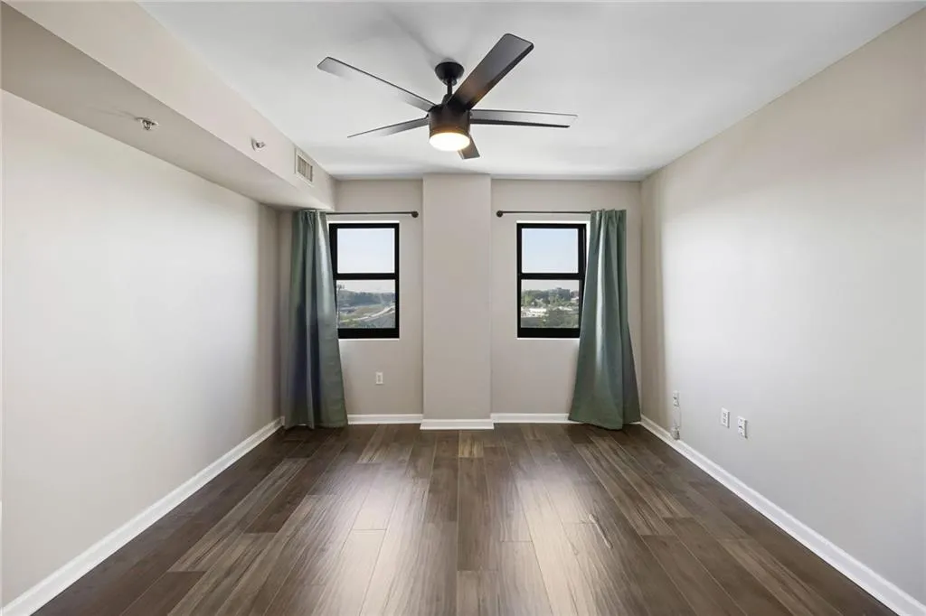 795 Hammond Drive Unit 1707, Atlanta, Georgia 30328, 2 Bedrooms Bedrooms, ,2 BathroomsBathrooms,Residential,For Sale,795 Hammond Drive Unit 1707,7551366