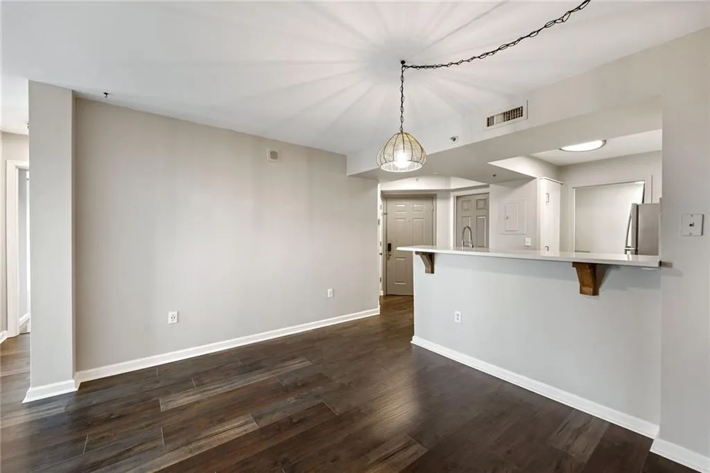 795 Hammond Drive Unit 1707, Atlanta, Georgia 30328, 2 Bedrooms Bedrooms, ,2 BathroomsBathrooms,Residential,For Sale,795 Hammond Drive Unit 1707,7551366