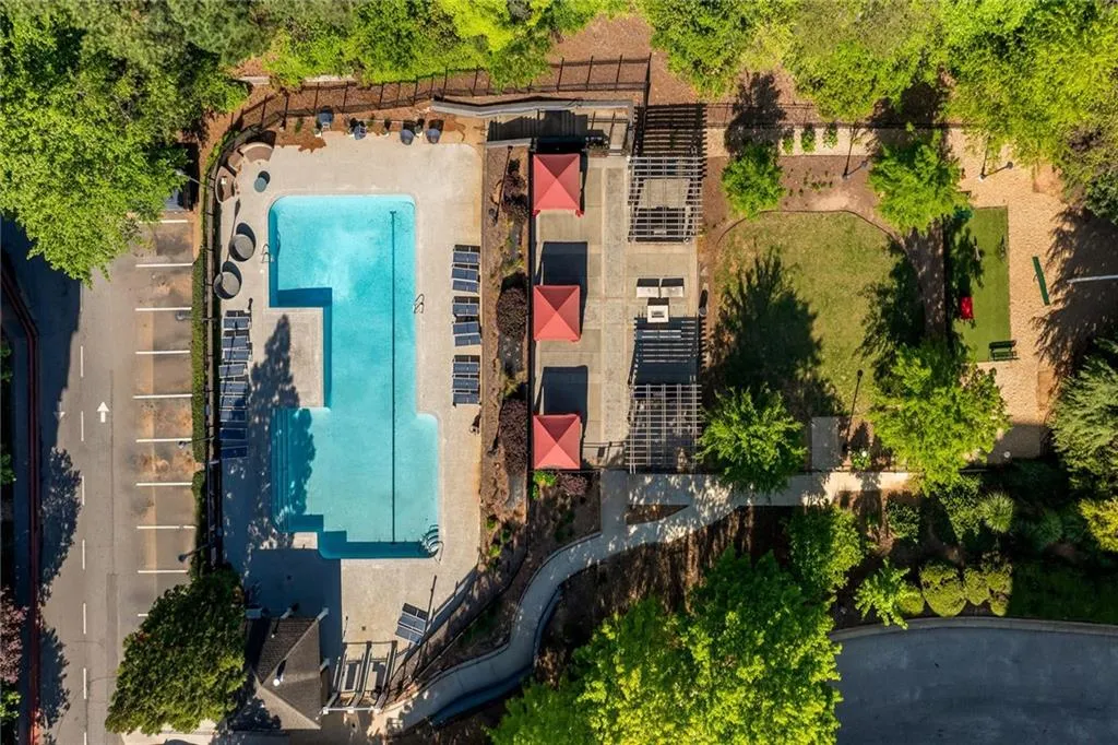 795 Hammond Drive Unit 1707, Atlanta, Georgia 30328, 2 Bedrooms Bedrooms, ,2 BathroomsBathrooms,Residential,For Sale,795 Hammond Drive Unit 1707,7551366