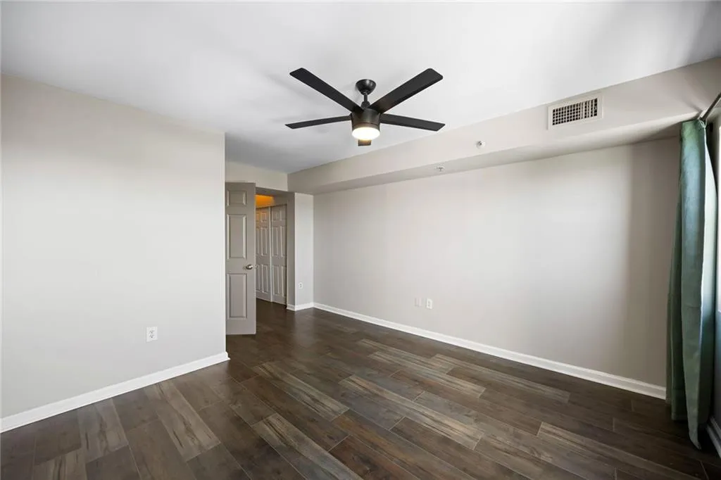 795 Hammond Drive Unit 1707, Atlanta, Georgia 30328, 2 Bedrooms Bedrooms, ,2 BathroomsBathrooms,Residential,For Sale,795 Hammond Drive Unit 1707,7551366