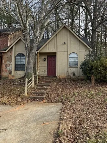 871 Brandy Oaks Lane, Stone Mountain, Georgia 30088