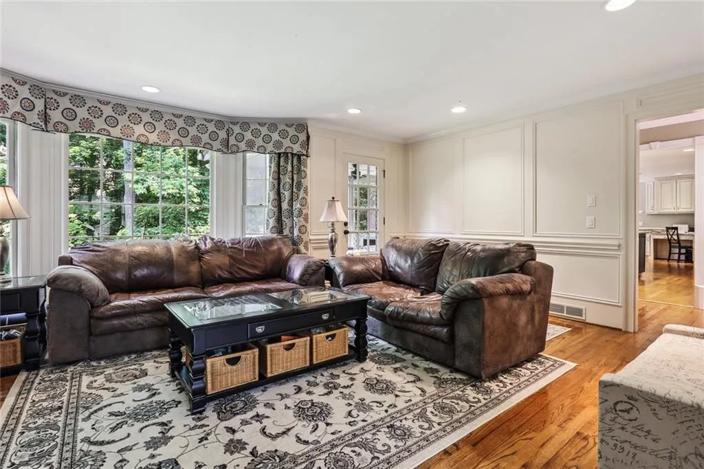 2395 Kimbrough Court, Sandy Springs, Georgia 30350, 4 Bedrooms Bedrooms, ,4 BathroomsBathrooms,Residential,Sold,2395 Kimbrough Court,7072639