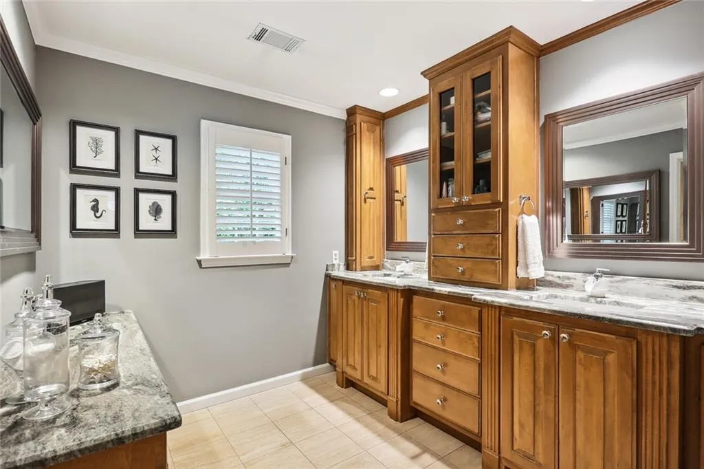 2395 Kimbrough Court, Sandy Springs, Georgia 30350, 4 Bedrooms Bedrooms, ,4 BathroomsBathrooms,Residential,Sold,2395 Kimbrough Court,7072639