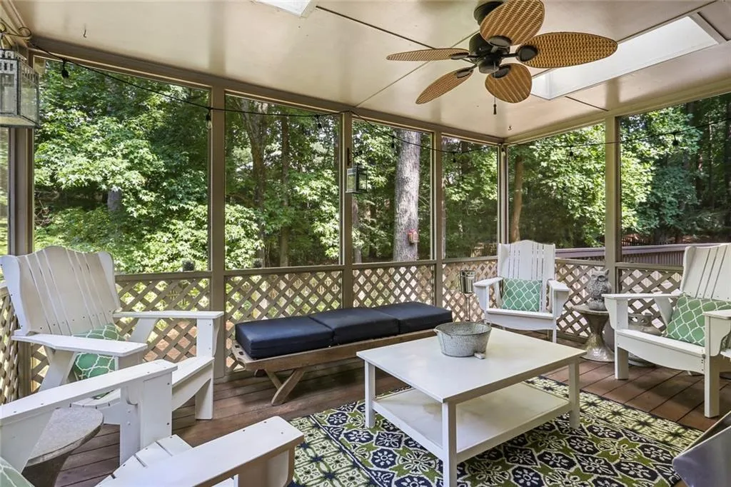 2395 Kimbrough Court, Sandy Springs, Georgia 30350, 4 Bedrooms Bedrooms, ,4 BathroomsBathrooms,Residential,Sold,2395 Kimbrough Court,7072639