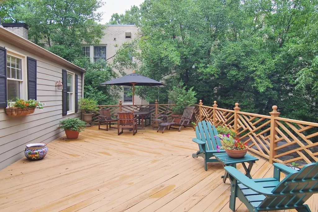 2218 Peachtree Road Nw, Atlanta, Georgia 30309, 3 Bedrooms Bedrooms, ,2 BathroomsBathrooms,Residential,Sold,2218 Peachtree Road Nw,5590294