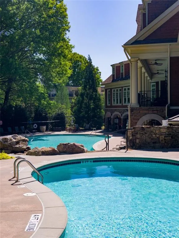 200 River Vista Drive Unit 423, Atlanta, Georgia 30339, 2 Bedrooms Bedrooms, ,2 BathroomsBathrooms,Residential,Sold,200 River Vista Drive Unit 423,6873389