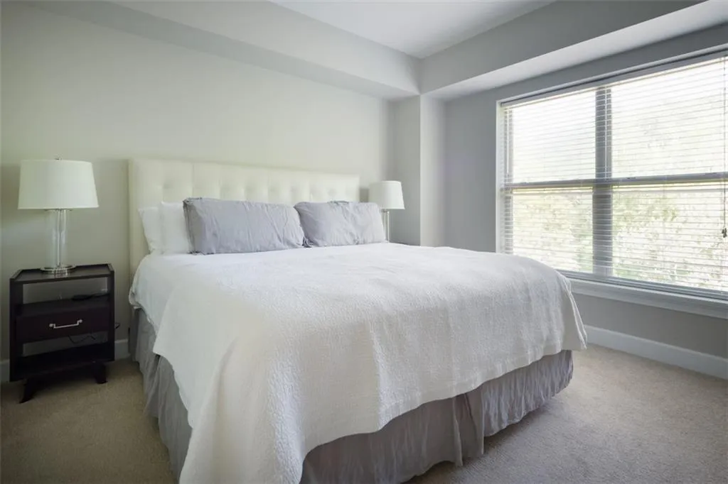 200 River Vista Drive Unit 423, Atlanta, Georgia 30339, 2 Bedrooms Bedrooms, ,2 BathroomsBathrooms,Residential,Sold,200 River Vista Drive Unit 423,6873389