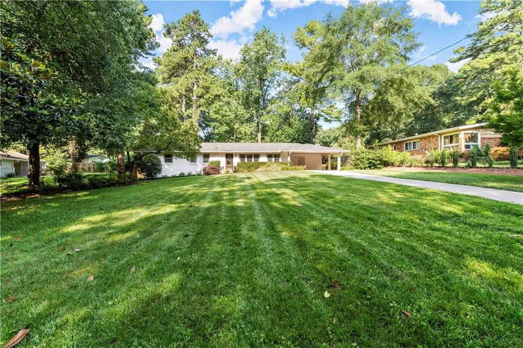 6800 Sunny Brook Lane, Sandy Springs, Georgia 30328, 4 Bedrooms Bedrooms, ,2 BathroomsBathrooms,Residential,Sold,6800 Sunny Brook Lane,6943346