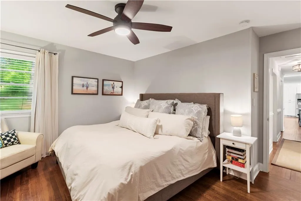 6800 Sunny Brook Lane, Sandy Springs, Georgia 30328, 4 Bedrooms Bedrooms, ,2 BathroomsBathrooms,Residential,Sold,6800 Sunny Brook Lane,6943346