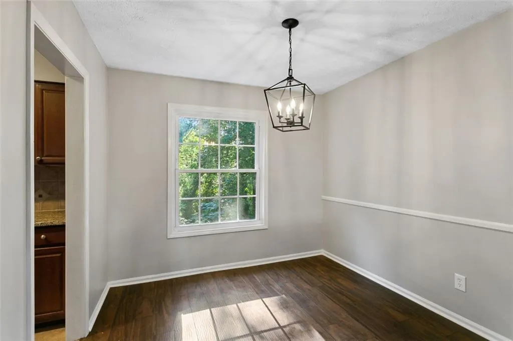 6104 Park Avenue, Atlanta, Georgia 30342, 2 Bedrooms Bedrooms, ,1 BathroomBathrooms,Residential,Sold,6104 Park Avenue,6931755