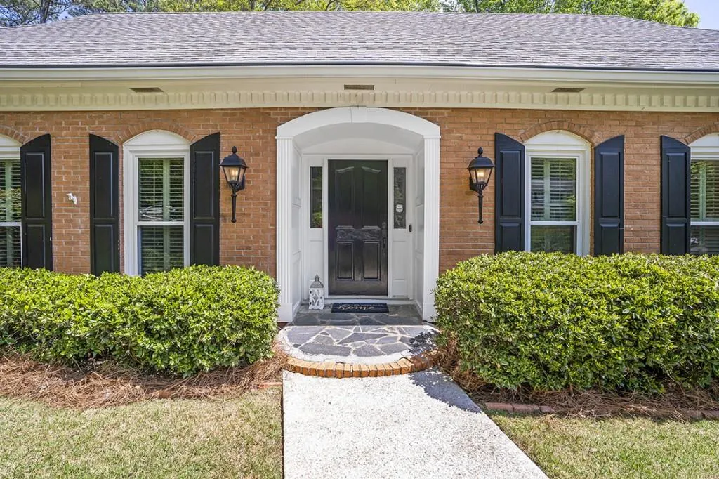 255 Stone Mill Trail Ne, Sandy Springs, Georgia 30328, 4 Bedrooms Bedrooms, ,3 BathroomsBathrooms,Residential,Sold,255 Stone Mill Trail Ne,7037612