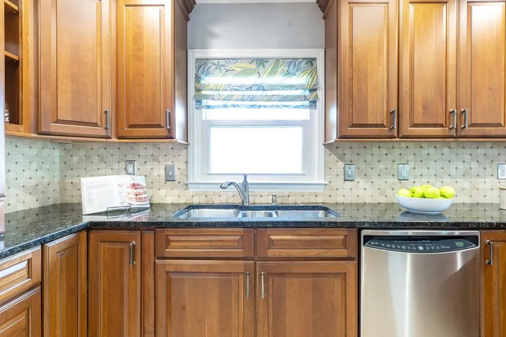 255 Stone Mill Trail Ne, Sandy Springs, Georgia 30328, 4 Bedrooms Bedrooms, ,3 BathroomsBathrooms,Residential,Sold,255 Stone Mill Trail Ne,7037612