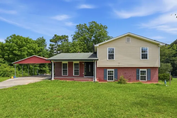 420 Henson Circle, Carrollton, Georgia 30117