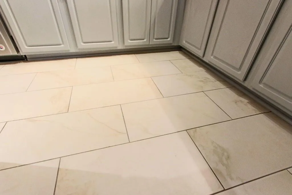 1701 Brighton Point, Sandy Springs, Georgia 30328, 2 Bedrooms Bedrooms, ,2 BathroomsBathrooms,Residential,Sold,1701 Brighton Point,6821354