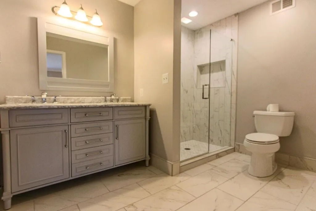 1701 Brighton Point, Sandy Springs, Georgia 30328, 2 Bedrooms Bedrooms, ,2 BathroomsBathrooms,Residential,Sold,1701 Brighton Point,6821354