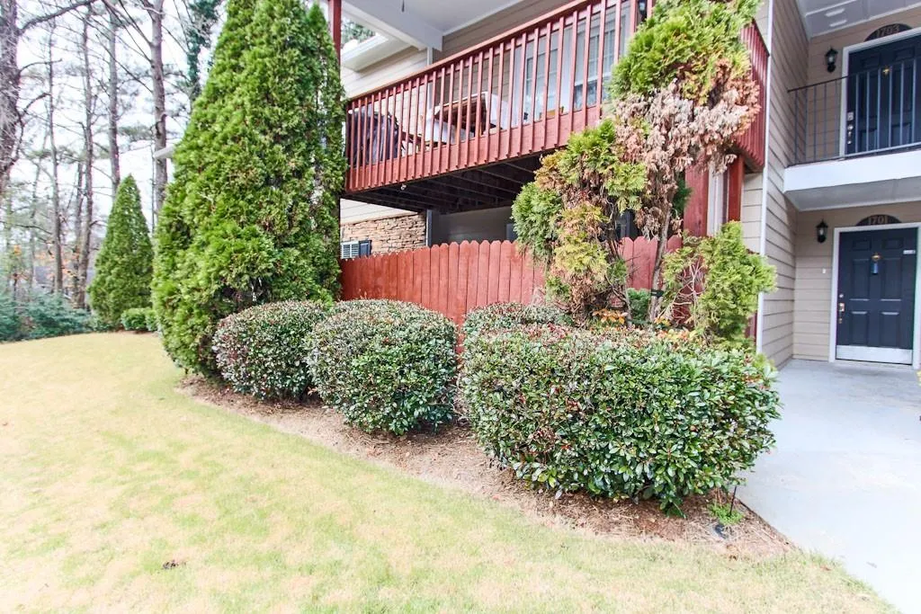 1701 Brighton Point, Sandy Springs, Georgia 30328, 2 Bedrooms Bedrooms, ,2 BathroomsBathrooms,Residential,Sold,1701 Brighton Point,6821354