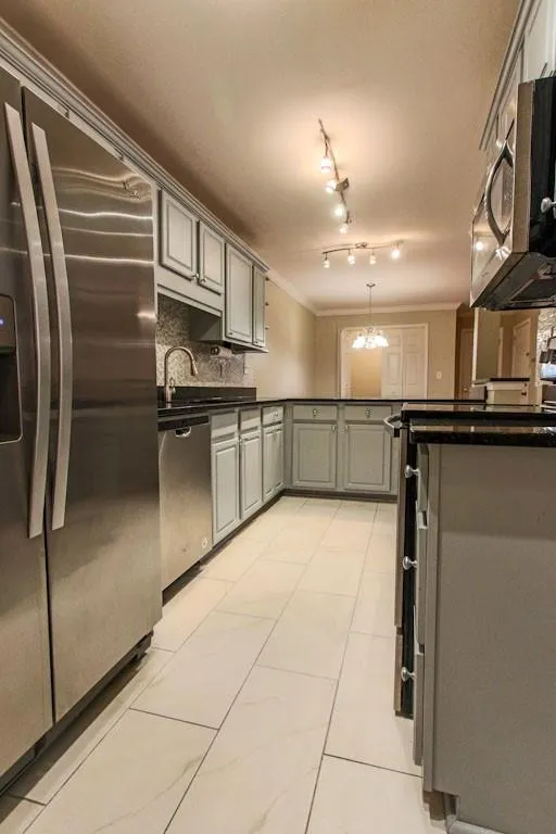 1701 Brighton Point, Sandy Springs, Georgia 30328, 2 Bedrooms Bedrooms, ,2 BathroomsBathrooms,Residential,Sold,1701 Brighton Point,6821354