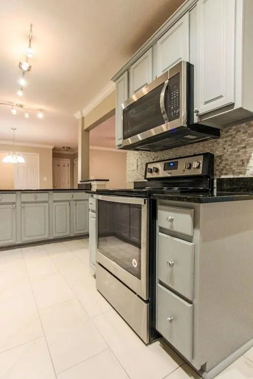 1701 Brighton Point, Sandy Springs, Georgia 30328, 2 Bedrooms Bedrooms, ,2 BathroomsBathrooms,Residential,Sold,1701 Brighton Point,6821354