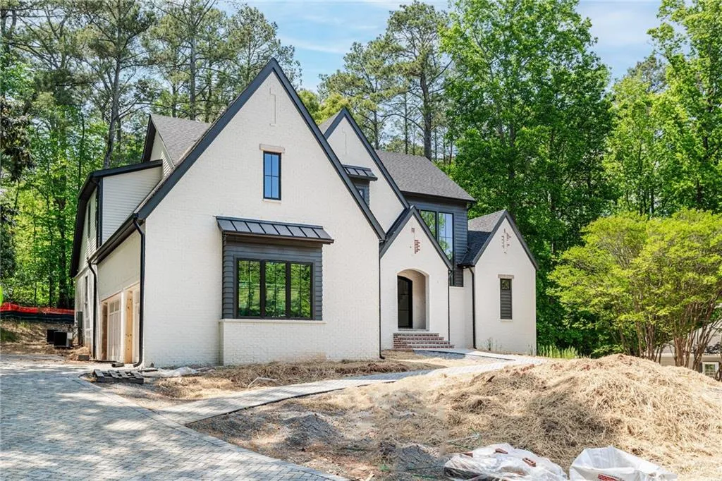 720 Edgewater Trail, Atlanta, Georgia 30328, 7 Bedrooms Bedrooms, ,6 BathroomsBathrooms,Residential,For Sale,720 Edgewater Trail,7758353