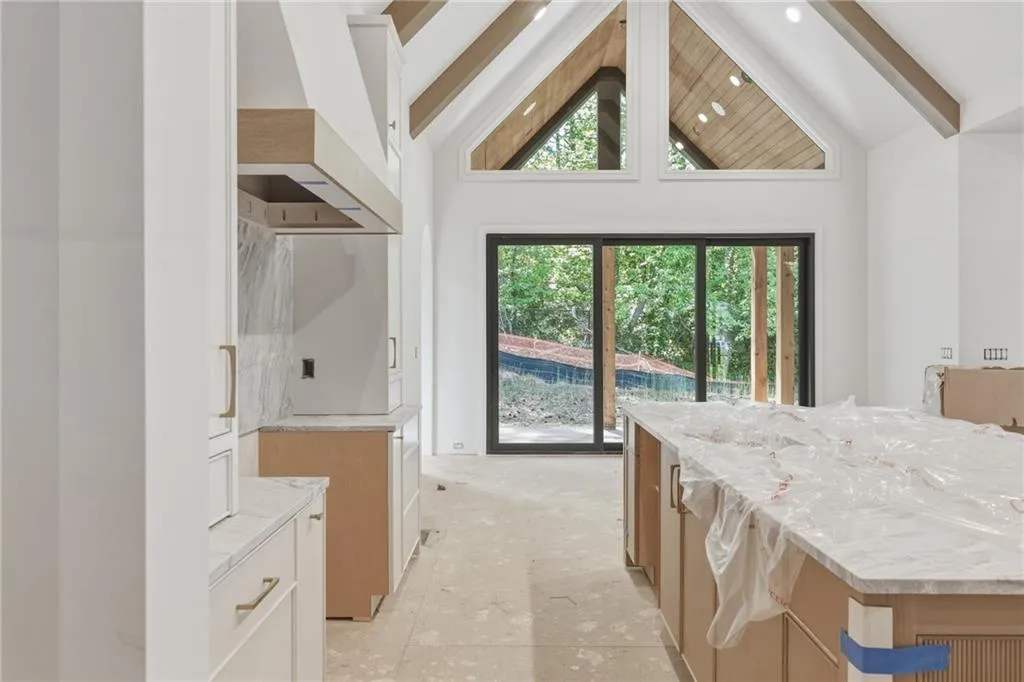720 Edgewater Trail, Atlanta, Georgia 30328, 7 Bedrooms Bedrooms, ,6 BathroomsBathrooms,Residential,For Sale,720 Edgewater Trail,7758353