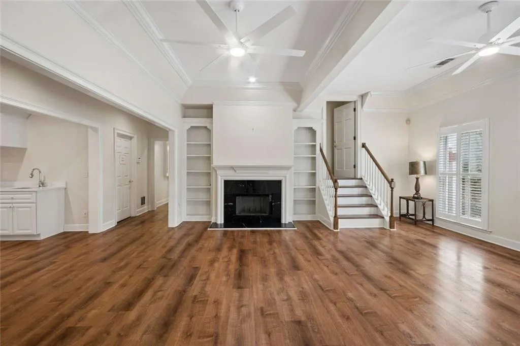 8500 Valemont Drive, Sandy Springs, Georgia 30350, 5 Bedrooms Bedrooms, ,6 BathroomsBathrooms,Residential,For Sale,8500 Valemont Drive,7742199