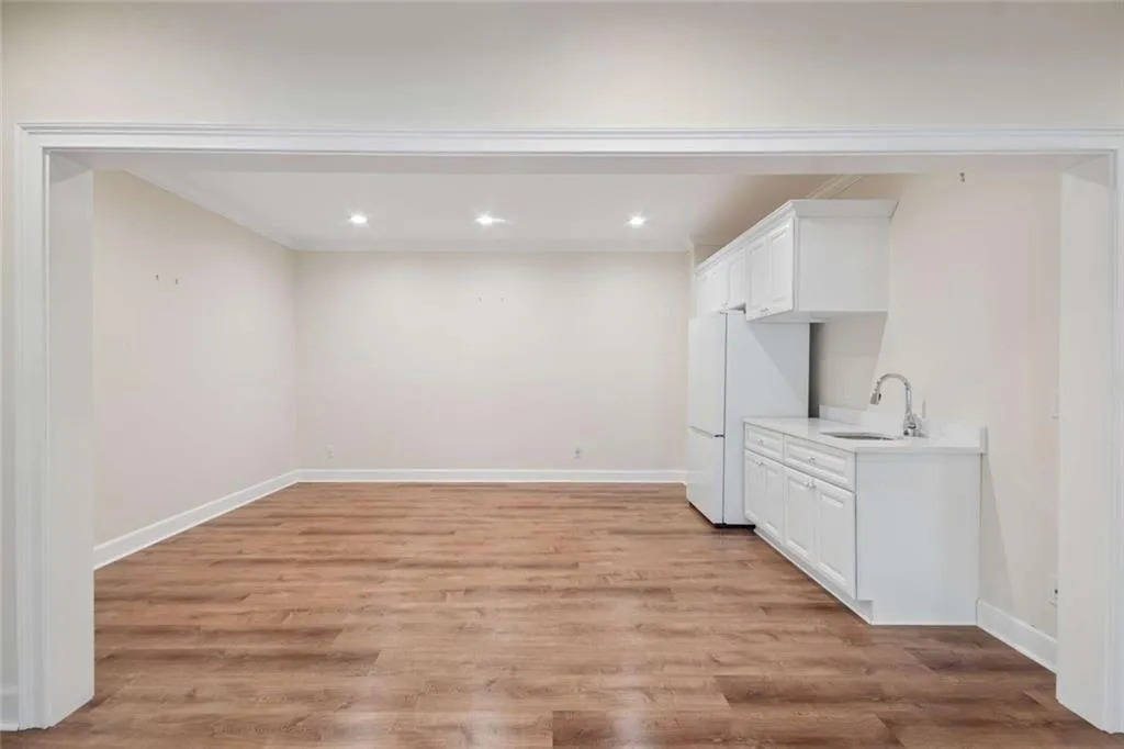 Potential in-law, au pair, teen suite on terrace level.