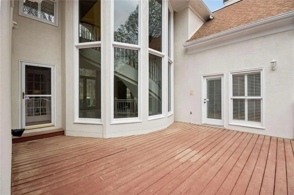 8500 Valemont Drive, Sandy Springs, Georgia 30350, 5 Bedrooms Bedrooms, ,6 BathroomsBathrooms,Residential,For Sale,8500 Valemont Drive,7742199