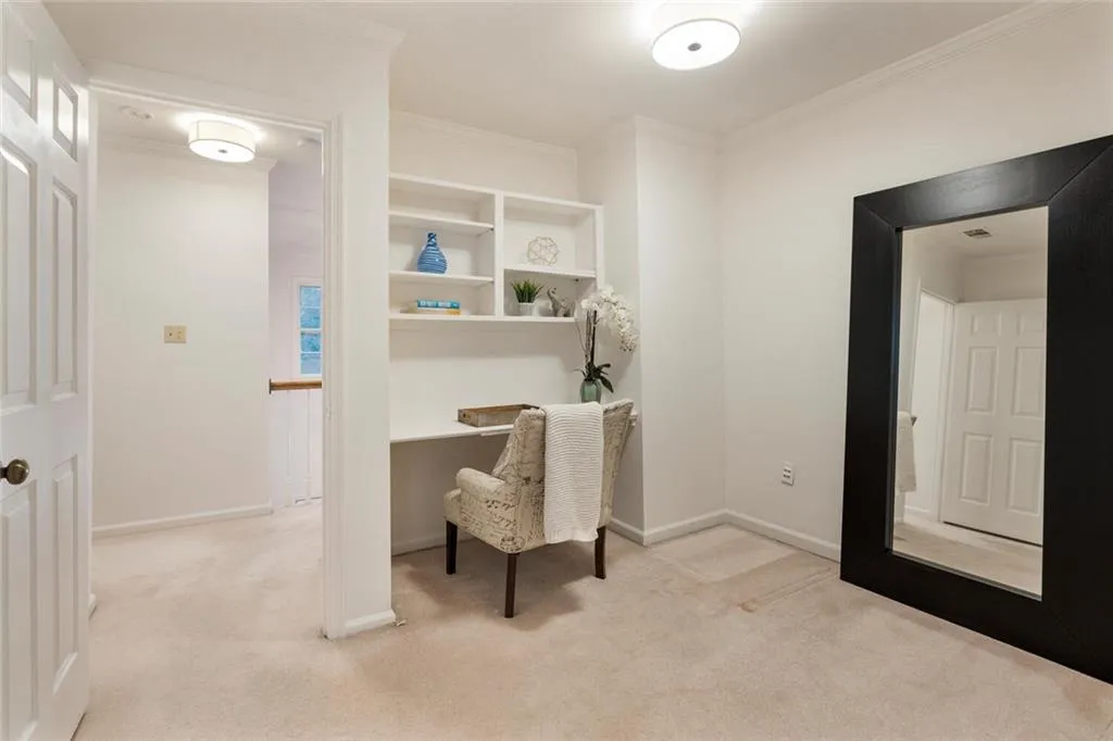 5211 Glenridge Drive, Sandy Springs, Georgia 30342, 3 Bedrooms Bedrooms, ,3 BathroomsBathrooms,Residential,Sold,5211 Glenridge Drive,7150976