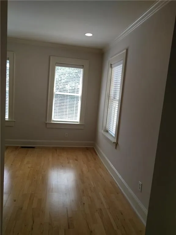 2855 Peachtree Road Ne Unit 113, Atlanta, Georgia 30305, 2 Bedrooms Bedrooms, ,2 BathroomsBathrooms,Residential,Sold,2855 Peachtree Road Ne Unit 113,5708129