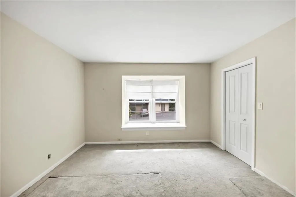 57 Cantey Place Nw, Atlanta, Georgia 30327, 2 Bedrooms Bedrooms, ,1 BathroomBathrooms,Residential,For Sale,57 Cantey Place Nw,7590898