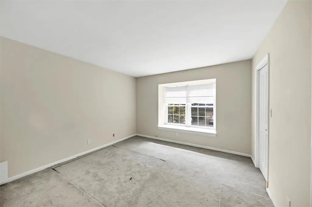 57 Cantey Place Nw, Atlanta, Georgia 30327, 2 Bedrooms Bedrooms, ,1 BathroomBathrooms,Residential,For Sale,57 Cantey Place Nw,7590898