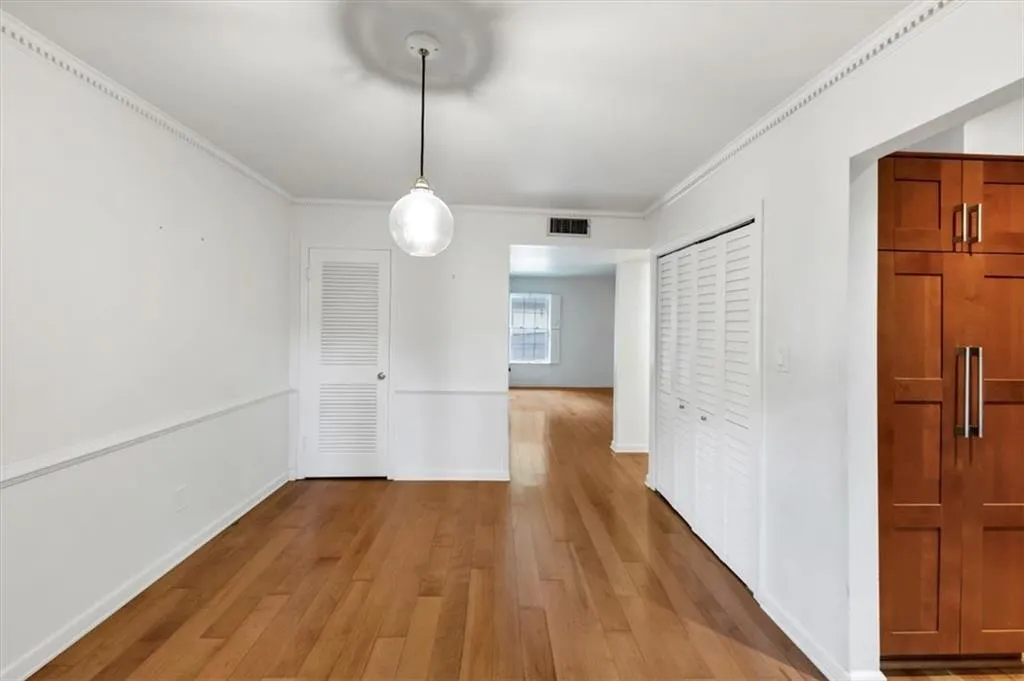 57 Cantey Place Nw, Atlanta, Georgia 30327, 2 Bedrooms Bedrooms, ,1 BathroomBathrooms,Residential,For Sale,57 Cantey Place Nw,7590898
