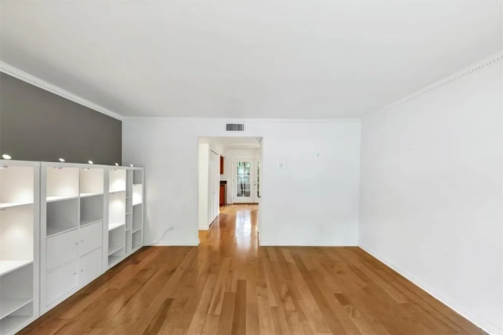 57 Cantey Place Nw, Atlanta, Georgia 30327, 2 Bedrooms Bedrooms, ,1 BathroomBathrooms,Residential,For Sale,57 Cantey Place Nw,7590898