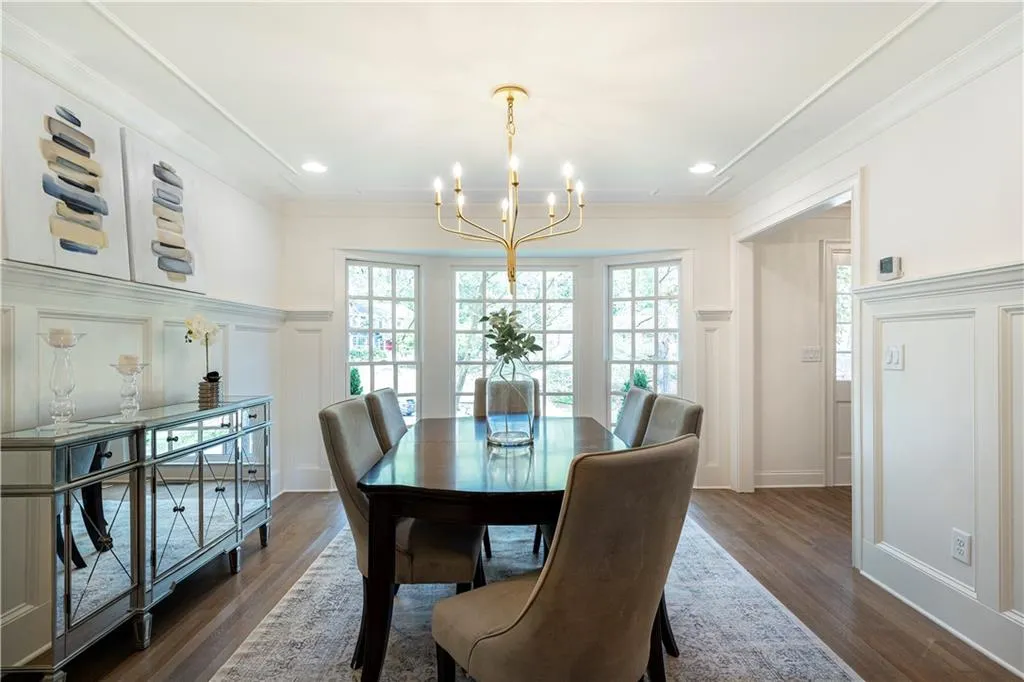 515 Bridgewater Drive, Atlanta, Georgia 30328, 5 Bedrooms Bedrooms, ,4 BathroomsBathrooms,Residential,Sold,515 Bridgewater Drive,6870557